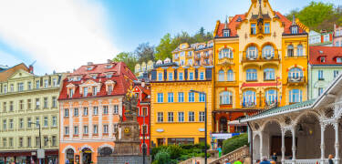 It's just a 45-minute drive from Karlovy Vary!