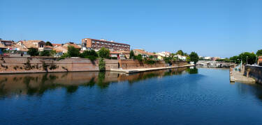 Rimini is a beautiful city by the sea, full of ancient buildings, history, culture and experiences.