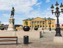 This 4-star hotel is located right in the centre of the beautiful old naval town of Karlskrona.