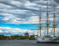 En av de absoluta höjdpunkterna i Karlskrona är den historiska och välbevarade marinbasen som finns med på UNESCO-listan.