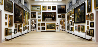 På Skagens Museum kan dere oppleve mange av de kjente Skagenmalernes verker.
