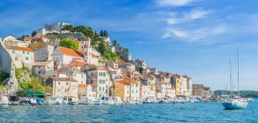 Entdecken Sie die reiche Geschichte und den Charme von Šibenik und Zadar, beide nur eine kurze Autofahrt entfernt.