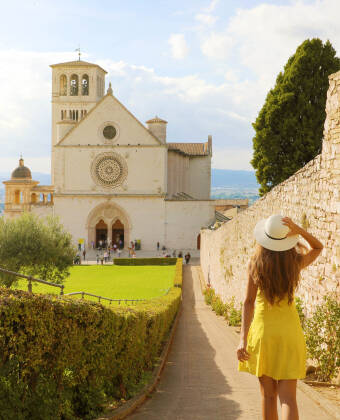 Du kan enkelt utforske Perugia, Assisi og Gubbio på praktiske dagsturer.