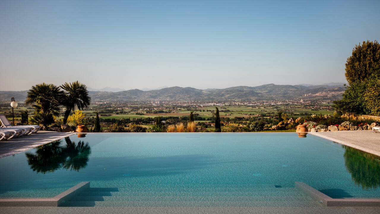 Unwind in the saltwater infinity pool with hydro massage features.
