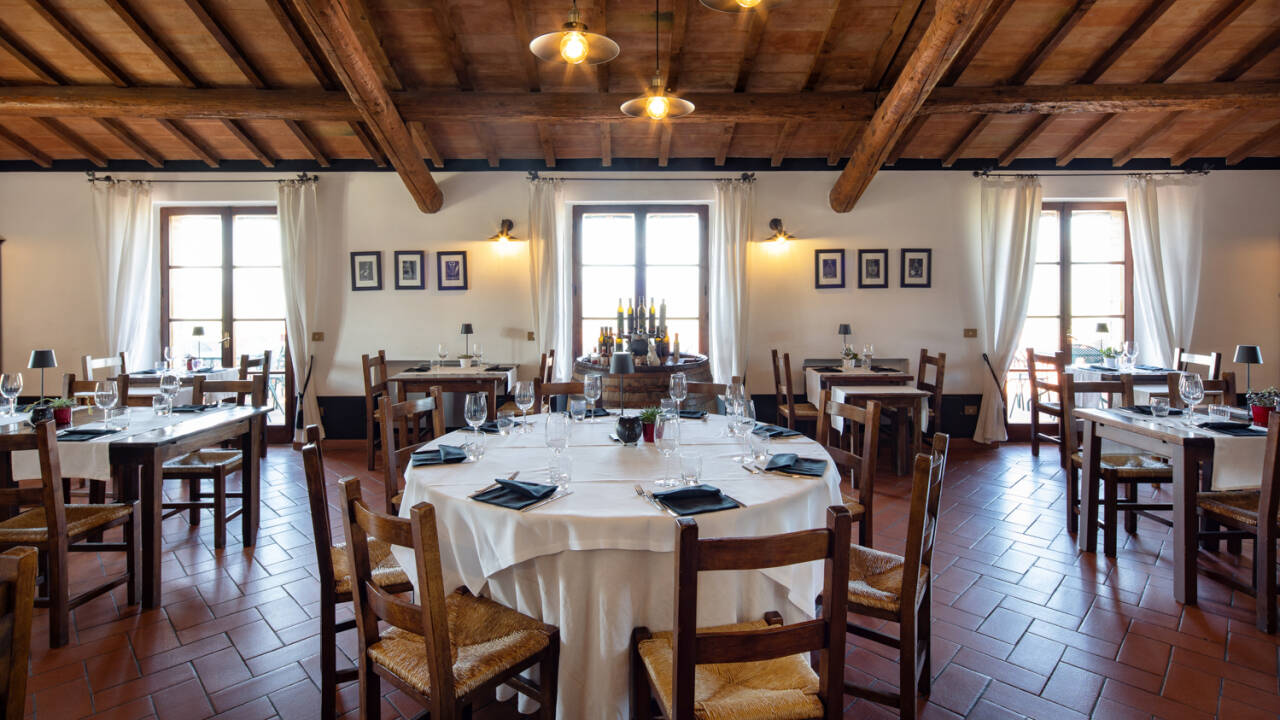 Savor Umbrian specialties at the Osteria Di Vin Porcello restaurant.