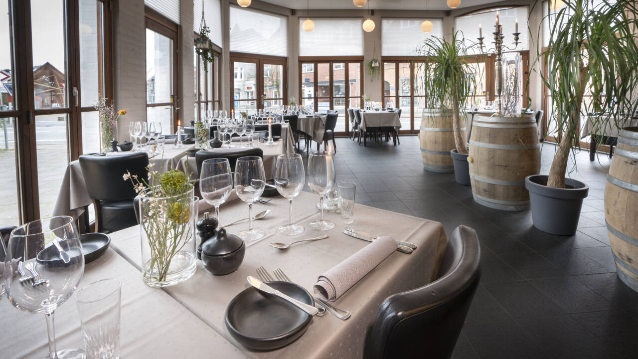 hotel slider thumbnail