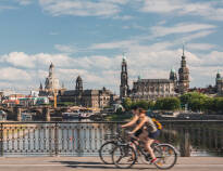 Udforsk Dresden på cykel! Hotellet kan leje cykler til dig.