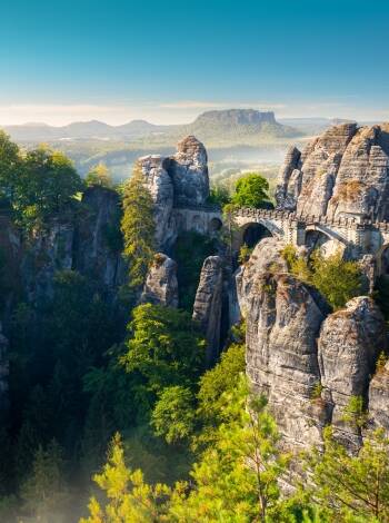 Raus in die Natur: Der Nationalpark Sächsische Schweiz ist ein beeindruckendes Ausflugsziel.