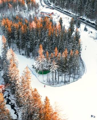 Skifahren in Karpacz – eines der beliebtesten Skigebiete Polens.