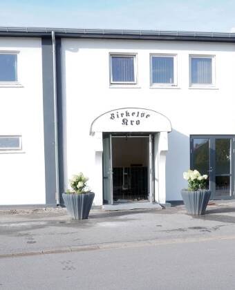 Genieße einen ruhigen Aufenthalt in entspannter Umgebung im Birkelse Hotel & Kro.