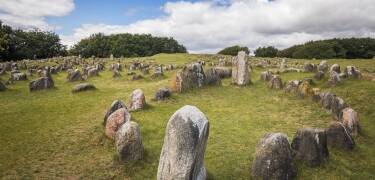 Lindholm Høje und andere schöne Orte in Nordjütland sind schnell erreichbar.