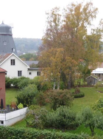 Vintageinspirerad inredning och unik arkitektur som skapar en minnesvärd vistelse.
