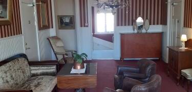 Vintageinteriør og unik arkitektur gir et minneverdig opphold.