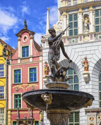 Marina Club Hotel