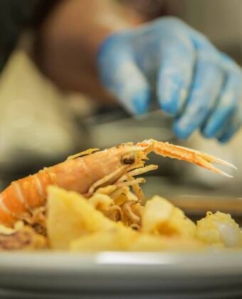 Taste regional Abruzzo flavors and Italian classics with dietary options available.