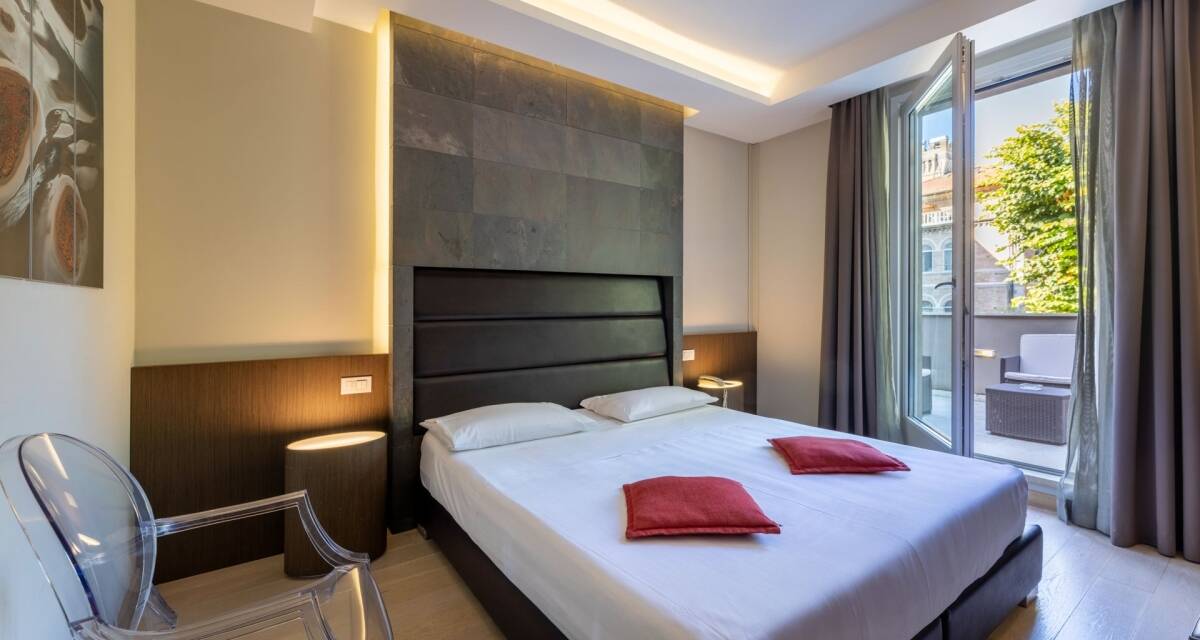 Deluxe Double room 
