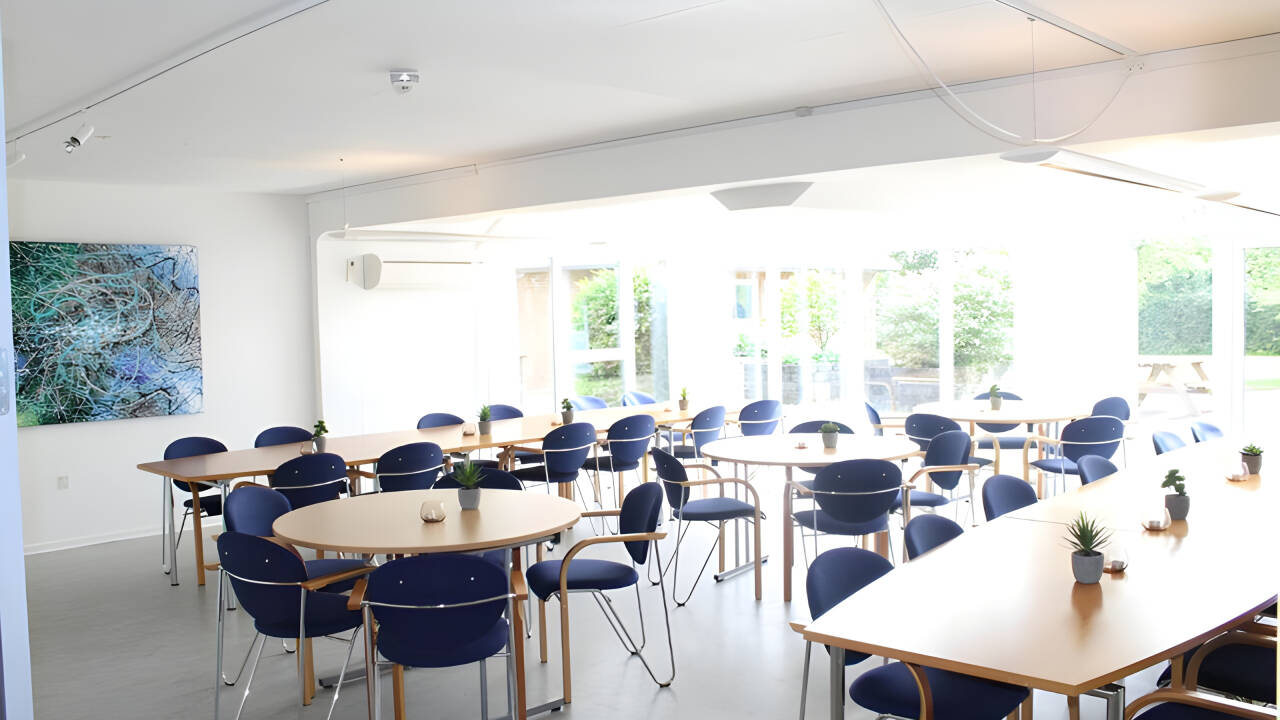 hotel slider thumbnail