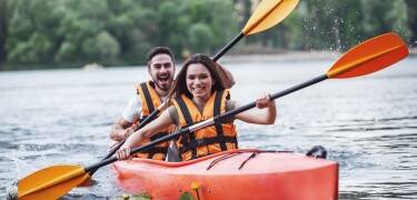 Try sailing, canoeing or stand-up paddling on the peaceful Dieksee
