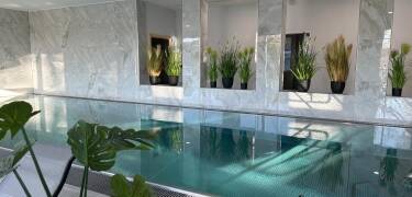 Entspannung pur bietet der hoteleigene Wellnessbereich mit Schwimmbad, Sauna und Kneippanwendungen.