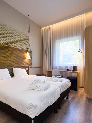 Hotel ibis De Haan is an eco-friendly, modern hotel that offers air-conditioned rooms and a range of convenient facilities.