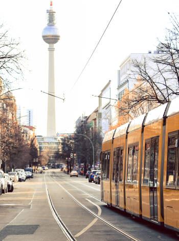 I paketet ingår ett Berlin-WelcomeCard, som ger dig fri tillgång till kollektivtrafiken.