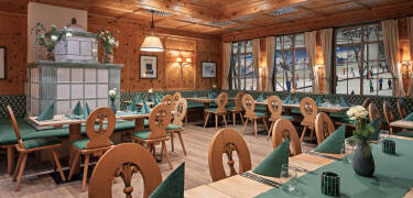 Nyt typisk alpin mat i hotellrestauranten.