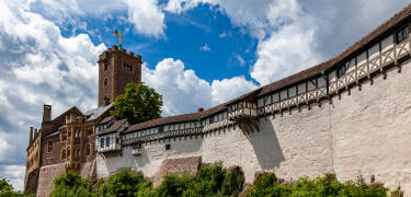 Wartburg Slot – Knap en time væk ligger dette UNESCO verdenskulturarv, som er et must for historieinteresserede.