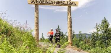 Hav det sjovt med familievenlige udendørs eventyr som Schweinestberg Trail og temaaktivitetsstier.