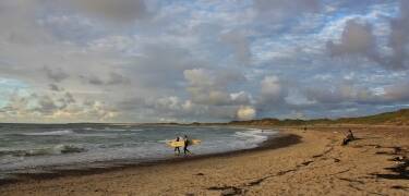 Visit the surf beaches of "Cold Hawaii" on the Thy coast, where you can watch the surfers or enjoy a walk.