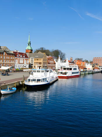 Besøk den lille idyllisk havnebyen Kappeln, som ligger ca 30 km fra hotellet.