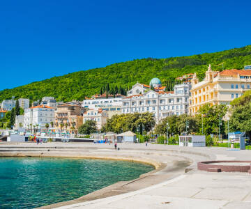 Starten Sie direkt vom Hotel zu malerischen Spaziergängen, Radtouren oder Küstenwanderungen.