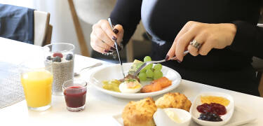 Start dagen med en gratis og raus kontinental frokost.