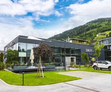 Die erstklassige Lage des Hotels in der Nähe der Autobahn Inntal ermöglicht einen einfachen Zugang zur Region.