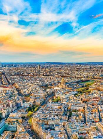 Peaceful Parisian street near Montparnasse and the Latin Quarter ensures restful stays.