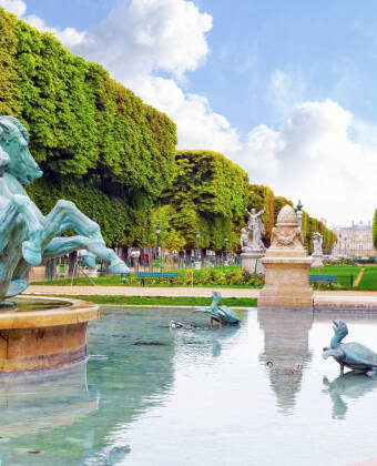 Enjoy easy walks to the iconic Luxemburg garden for calm city moments.
