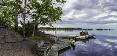 Entdecken Sie die Natur Smålands mit Wanderungen, Radtouren und Bootsausflügen in der Umgebung.