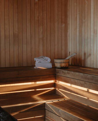Tanken Sie neue Energie für Körper und Geist im Sauna- und Fitnessbereich..
