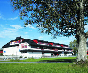 Genießen Sie die ruhige Umgebung und wohnen Sie direkt am Einkaufszentrum AMFI Moa.