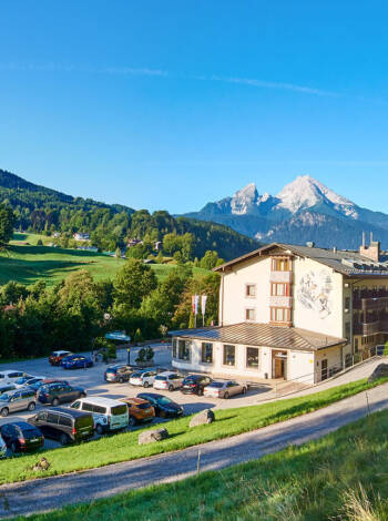 Book et ophold på Alpenhotel Seimler og nyd roen i bjergene nær centrum af Berchtesgaden.
