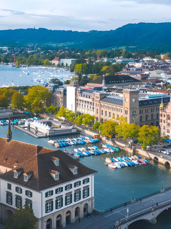 Discover Zürich through its Old Town, Bahnhofstrasse and unique mix of culture and nature.