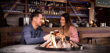 Die Restaurants und Bars des Hotels bieten nordische Küche, ausgewählte Weine und Biere.