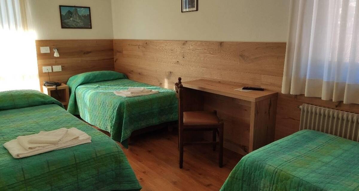 Dobbeltværelse m. 2 ekstra opredninger