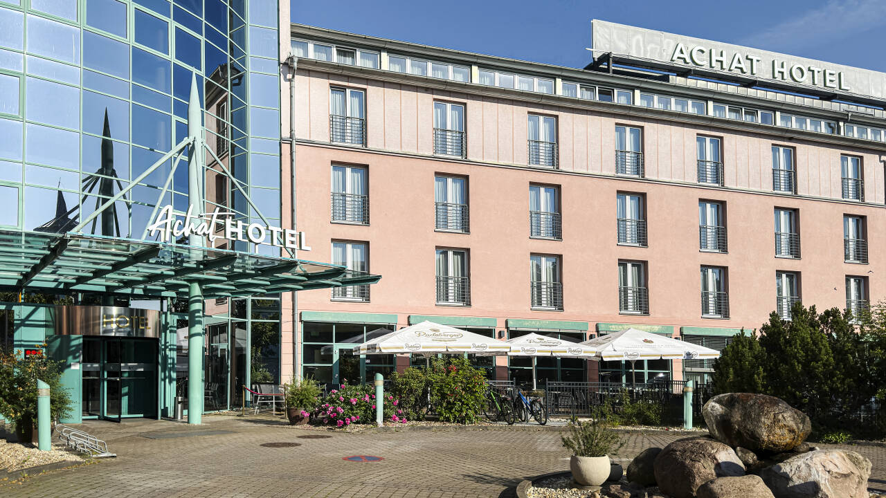 Stay in the quiet Sudenburg district, with convenient public transport connections to the city center.