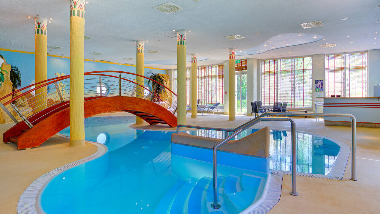 The hotel's indoor pool, sauna, steam bath and relaxation area offer the perfect opportunity to unwind after a day of sightseeing.