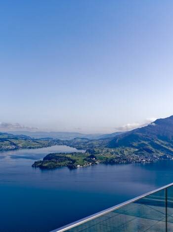 Steigen Sie auf den Rigi und entdecken Sie atemberaubende Wanderungen und Panoramablicke.