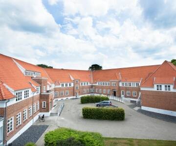 Nyt et rimelig opphold og god service på Hotel City Holstebro.