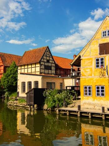Reisen Sie in die Vergangenheit im einzigartigen Freilichtmuseum Den Gamle By.