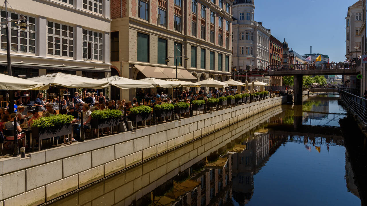 Entdecken Sie das nahegelegene Aarhus Street Food, Restaurants am Fluss, Bars und das charmante Latin Quarter.