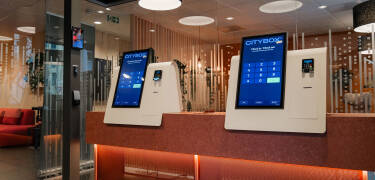 Enjoy a smooth and flexible arrival with quick self-service terminals for easy check-in and check-out.