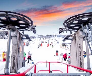 Im Winter verwandelt sich die Gegend in ein hervorragendes Skigebiet.
